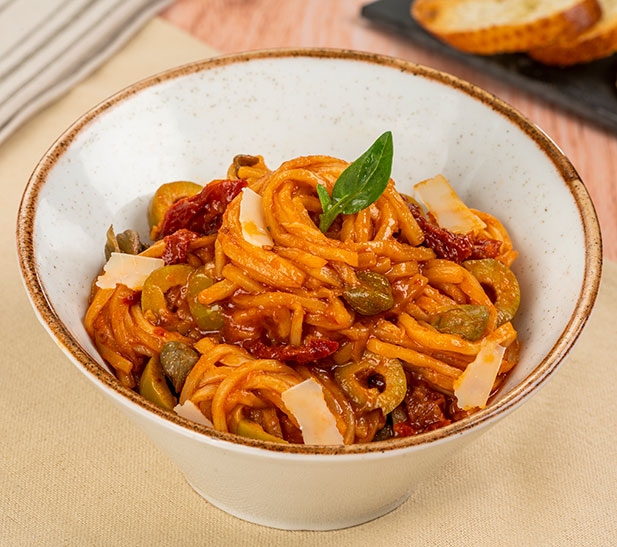 Spaguetti de palmito al olivo y tomates Veggie Deli